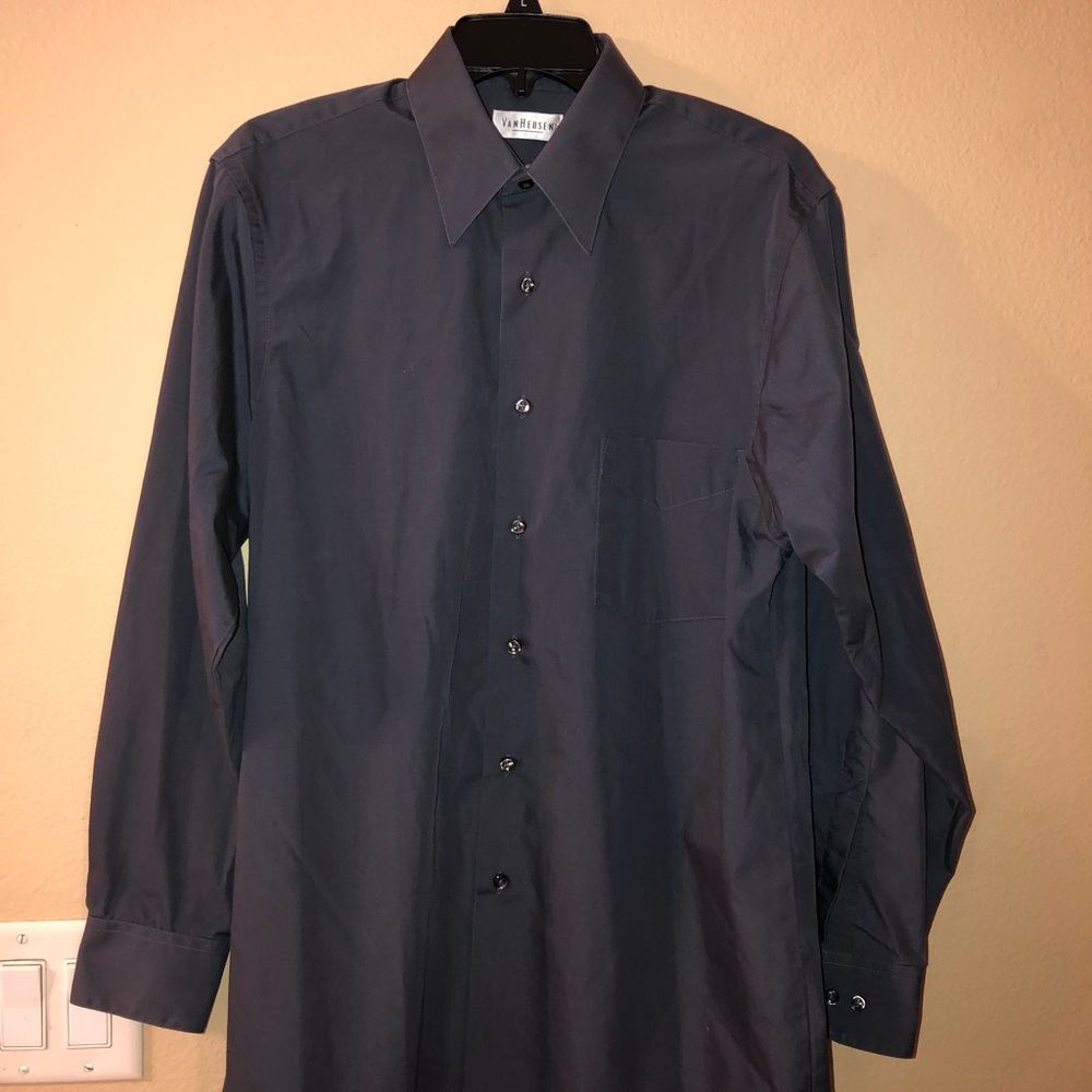 Van Heusen Men’s dress shirt
